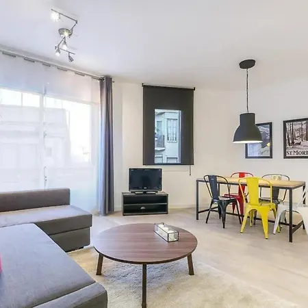 51sam1021 - Modern Near Montjuic Apartment Barcelona
